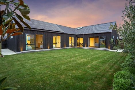 Photo of property in 46 Charles Upham Drive, Rangiora, 7400