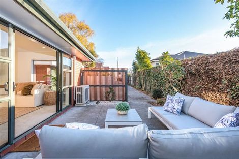 Photo of property in 440a Papanui Road, Strowan, Christchurch, 8052