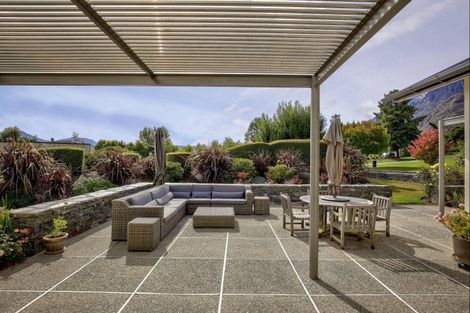 Photo of property in 3 Bayonet Peak Place, Drift Bay, Queenstown, 9371