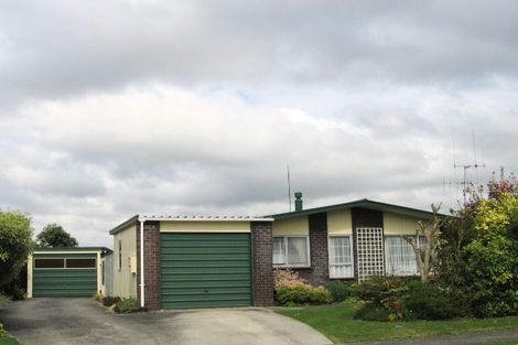Photo of property in 27 Rewarewa Place, Matua, Tauranga, 3110