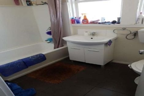 Photo of property in 19 Carisbrooke Street, Aranui, Christchurch, 8061