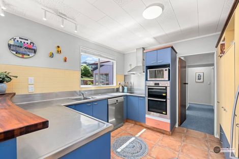 Photo of property in 74 Tirohanga Road, Tirohanga, Lower Hutt, 5010