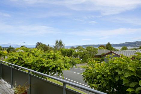 Photo of property in 47 Arrowsmith Avenue, Waipahihi, Taupo, 3330