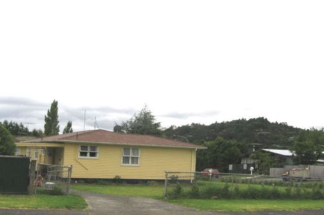 Photo of property in 8 Ivy Place, Birkdale, Auckland, 0626