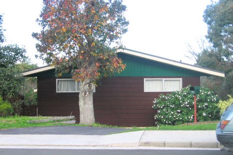 Photo of property in 14 Hartley Terrace, Massey, Auckland, 0614