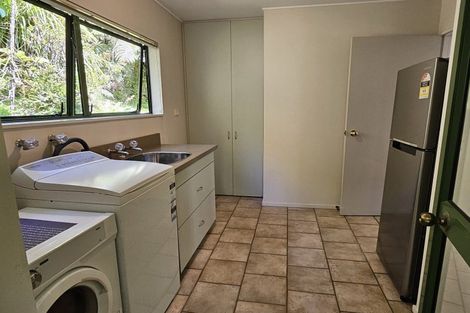 Photo of property in 19 Loris Place, Karoro, Greymouth, 7805