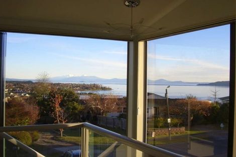 Photo of property in 12 Beachman Grove, Hilltop, Taupo, 3330