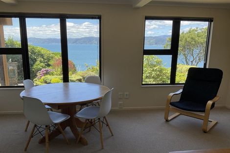 Photo of property in 38 Napier Street, Karaka Bays, Wellington, 6022