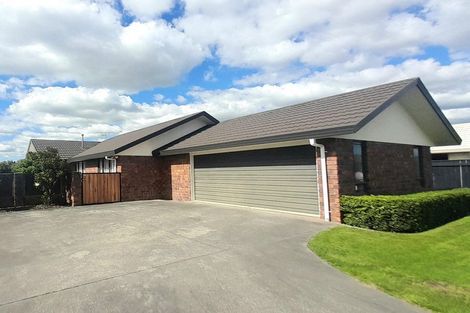 Photo of property in 37 Branigan Parade, Kelvin Grove, Palmerston North, 4414