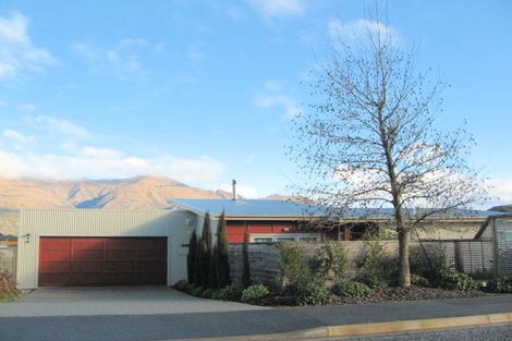 Photo of property in 61 Rob Roy Lane, Wanaka, 9305
