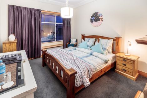 Photo of property in 132 Surrey Street, Forbury, Dunedin, 9012