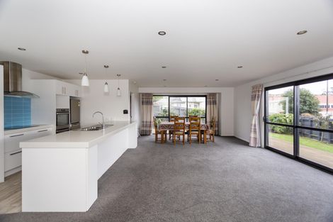 Photo of property in 27 Itchen Street, South Hill, Oamaru, 9400