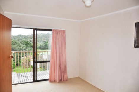 Photo of property in 11 Hillside Crescent, Leigh, 0985