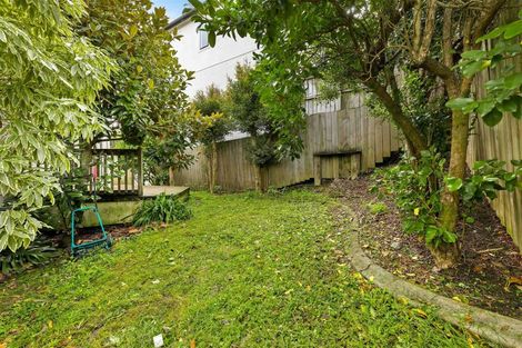 Photo of property in 3/6 Nimstedt Avenue, Oteha, Auckland, 0632
