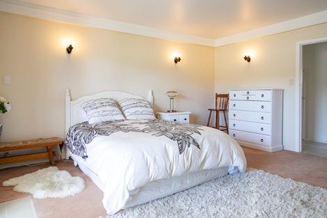 Photo of property in 25 Robinson Road, Whitianga, 3510