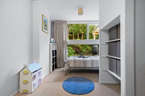Photo of property in 2/84 Glenvar Road, Torbay, Auckland, 0630