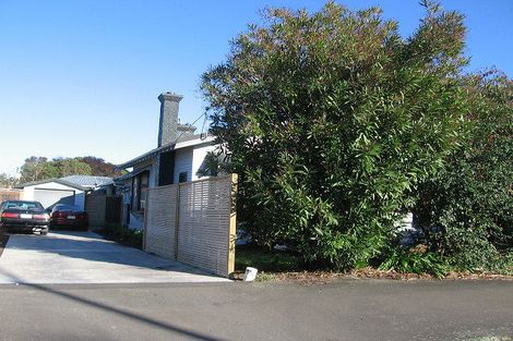 Photo of property in 10 Albert Street, Palmerston North, 4414