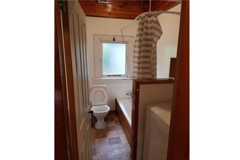 Photo of property in 142 North Road, North East Valley, Dunedin, 9010