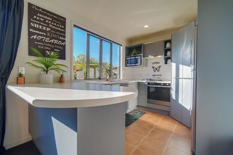 Photo of property in 9 Meadowbrook Place, Wanaka, 9305