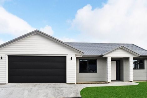 Photo of property in 2 Kingi Te Ahoaho Place, Otaki, 5512