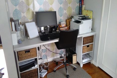 Photo of property in 247 Carrington Street, Vogeltown, New Plymouth, 4310