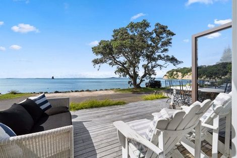 Photo of property in 12 Matakatia Parade, Matakatia, Whangaparaoa, 0930