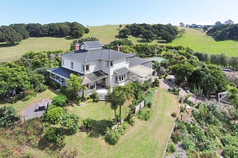 Photo of property in 265 Boiler Gully Road, Manukau Heads, Waiuku, 2684