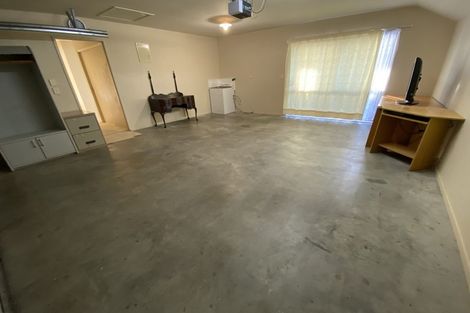 Photo of property in 11a Aurea Avenue, Pakuranga, Auckland, 2010