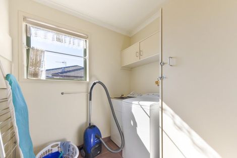 Photo of property in 21 Woodstock Place, Stoke, Nelson, 7011