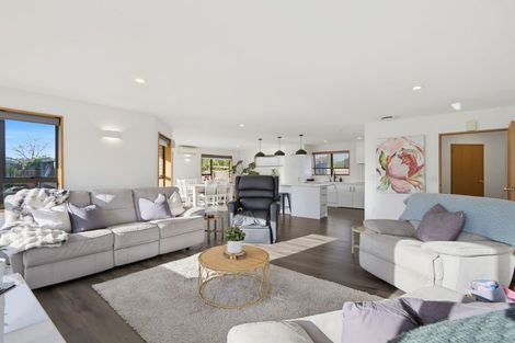 Photo of property in 16 Golding Avenue, Rangiora, 7400