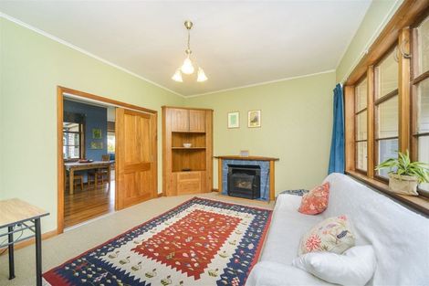 Photo of property in 11 Park Road, West End, Palmerston North, 4412