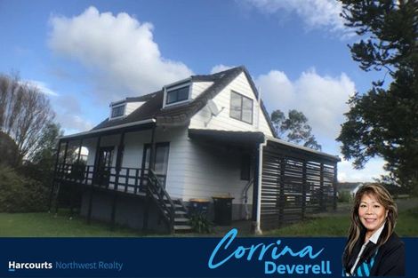 Photo of property in 1/36 Cyclarama Crescent, Massey, Auckland, 0614