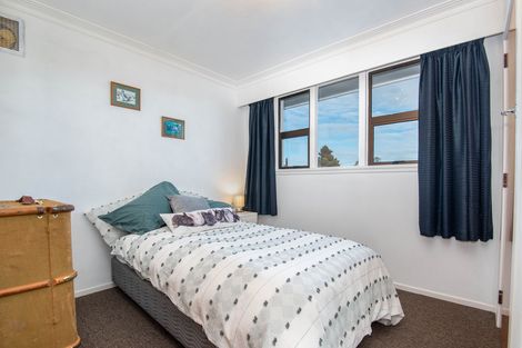 Photo of property in 5 Duthie Street, Milton, 9220