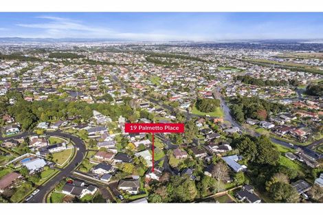 Photo of property in 19 Palmetto Place, Goodwood Heights, Auckland, 2105