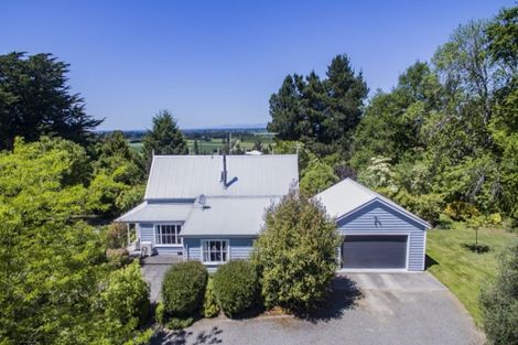 Photo of property in 211 Summerhill Road, Cust, Rangiora, 7471