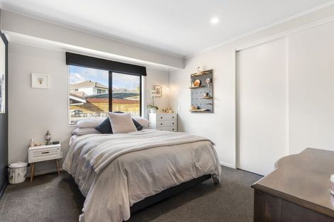 Photo of property in 11 Leicester Parade, Somerville, Auckland, 2014