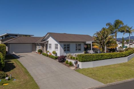 Photo of property in 32 Aquila Drive, Whitianga, 3510