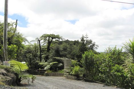 Photo of property in 39 Te Henga Road, Waitakere, Auckland, 0781