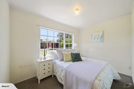 Photo of property in 2/52 Galsworthy Place, Bucklands Beach, Auckland, 2014