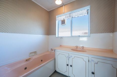 Photo of property in 54 Fergusson Street, Stoke, Nelson, 7011