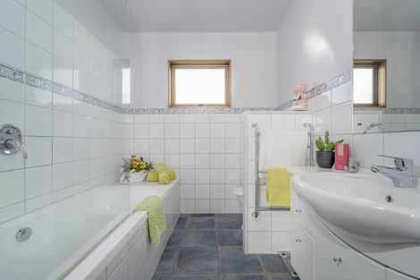 Photo of property in 7 Hicks Place, Cooks Beach, Whitianga, 3591