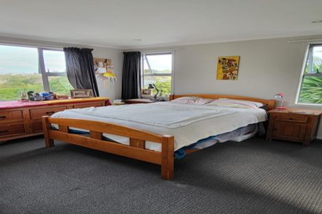 Photo of property in 115 Monarch Avenue, Hillcrest, Auckland, 0627