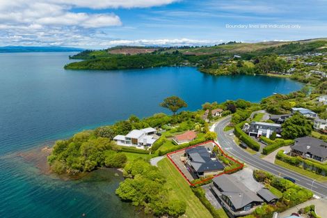 Photo of property in 809 Acacia Bay Road, Acacia Bay, Taupo, 3330