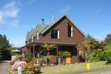 Photo of property in 15 Brunette Drive, Acacia Bay, Taupo, 3330