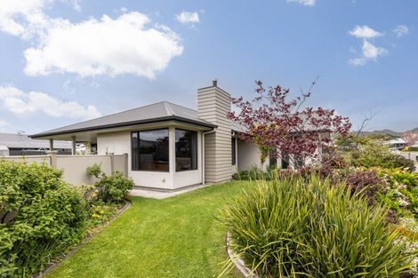 Photo of property in 3 Percy Berry Place, Havelock North, 4130