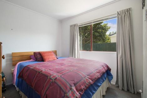 Photo of property in 1 Carrick Robertson Place, Waihi, 3610