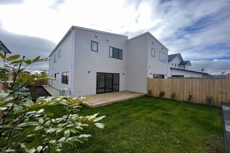 Photo of property in 80a Kahui Parade, Karaka, Papakura, 2113