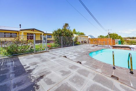 Photo of property in 205 Poraiti Road, Poraiti, Napier, 4182