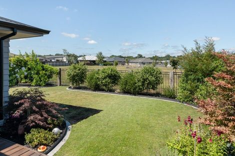 Photo of property in 69 Puhirake Crescent, Pyes Pa, Tauranga, 3112