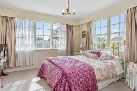 Photo of property in 2/8 Udys Road, Pakuranga, Auckland, 2010